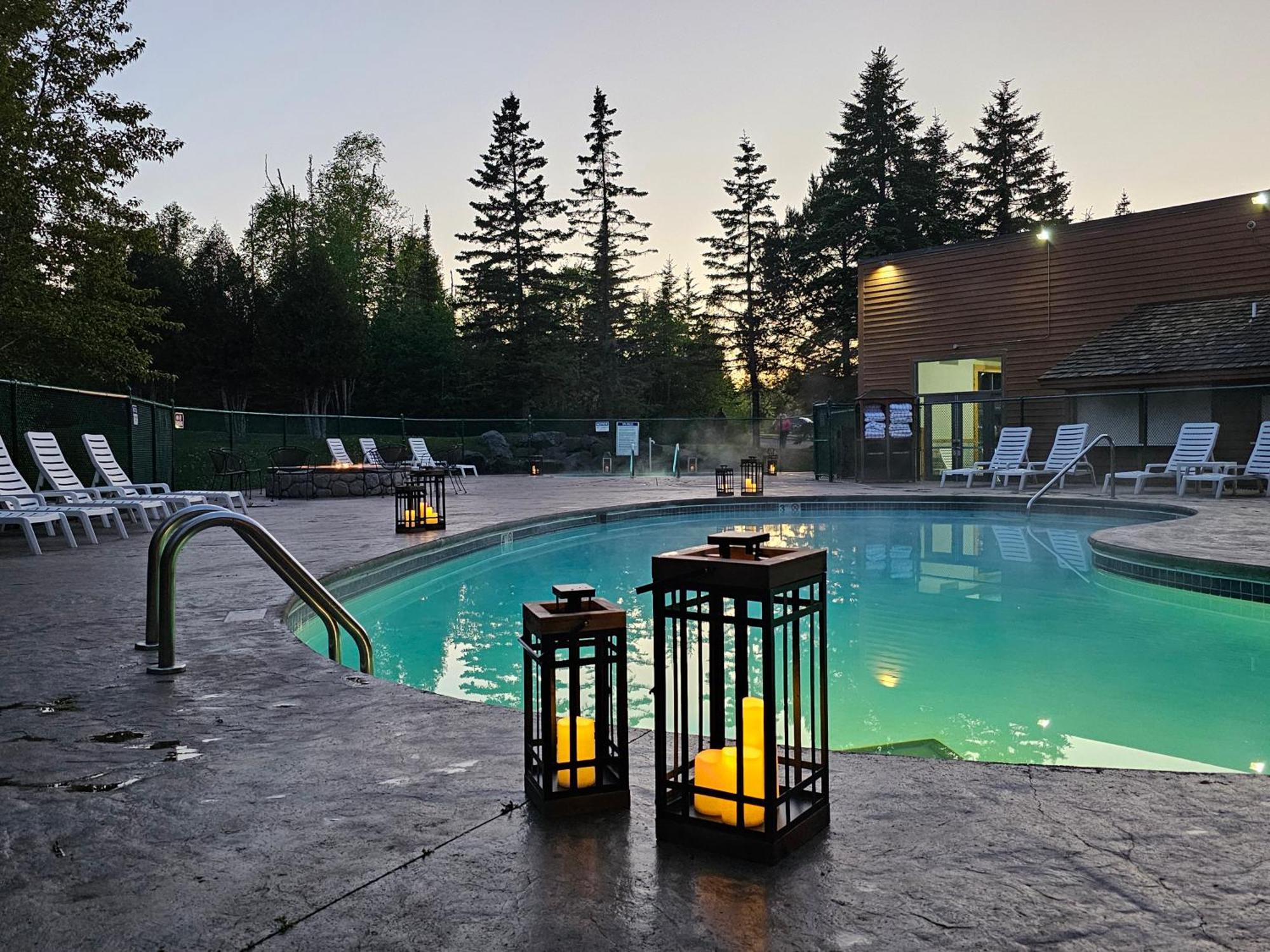 טו הרבורס Superior Shores Resort מראה חיצוני תמונה